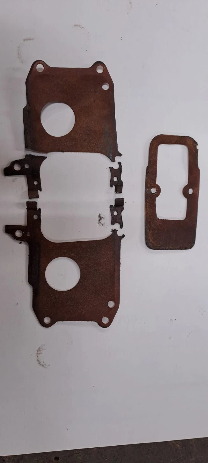 FE FC Holden Vacuum wiper gasket set.